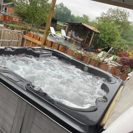 Au Champ Du Bouillon Proche De Pairi Daiza Wellness En Option Tatil Evi