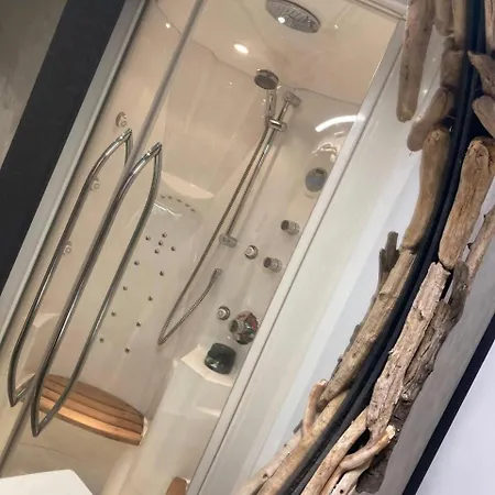 Au Champ Du Bouillon Proche De Pairi Daiza Wellness En Option 度假居 *