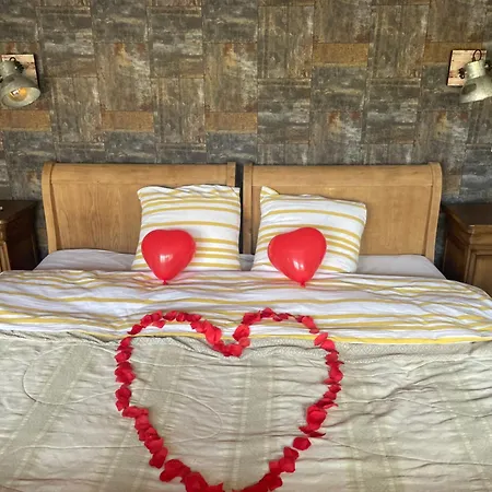 Tatil Evi Au Champ Du Bouillon Proche De Pairi Daiza Wellness En Option Chievres