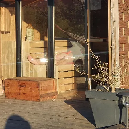 Au Champ Du Bouillon Proche De Pairi Daiza Wellness En Option Tatil Evi Chievres